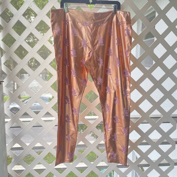 Disney Rose Gold EARidescent Mickey Print Leggings - Picture 5 of 10